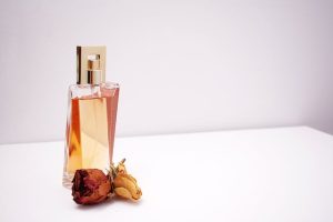 Read more about the article Mengenal Pesona Parfum Hermes dan Bagaimana Cara Memilihnya